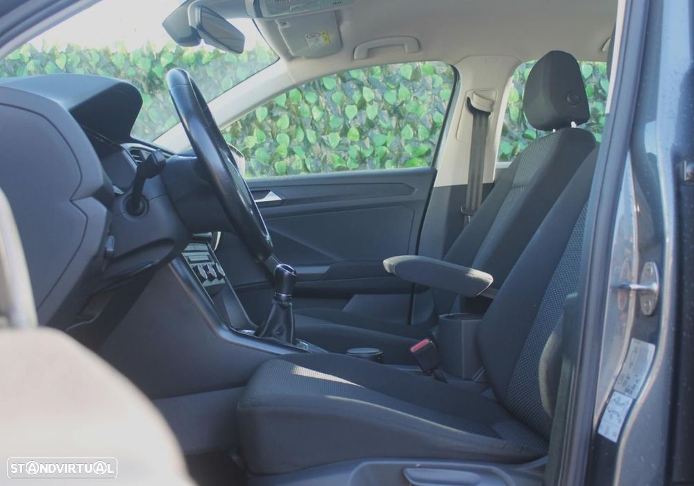 VW T-Roc 1.0 TSI - 10