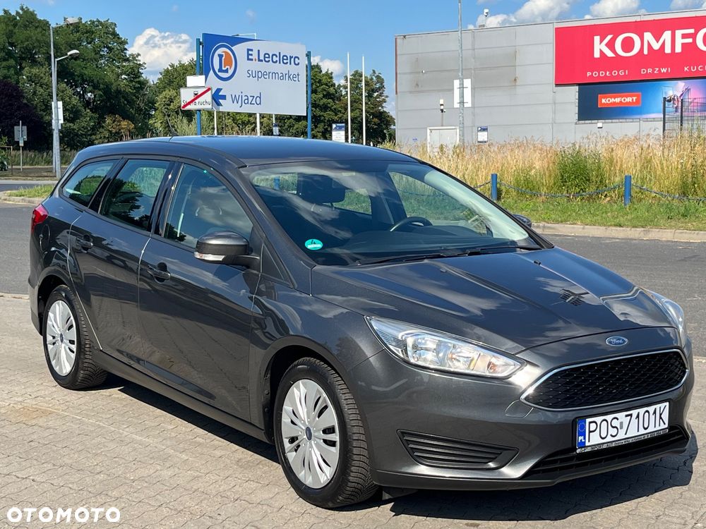 Ford Focus 1.0 EcoBoost Trend Sport - 9