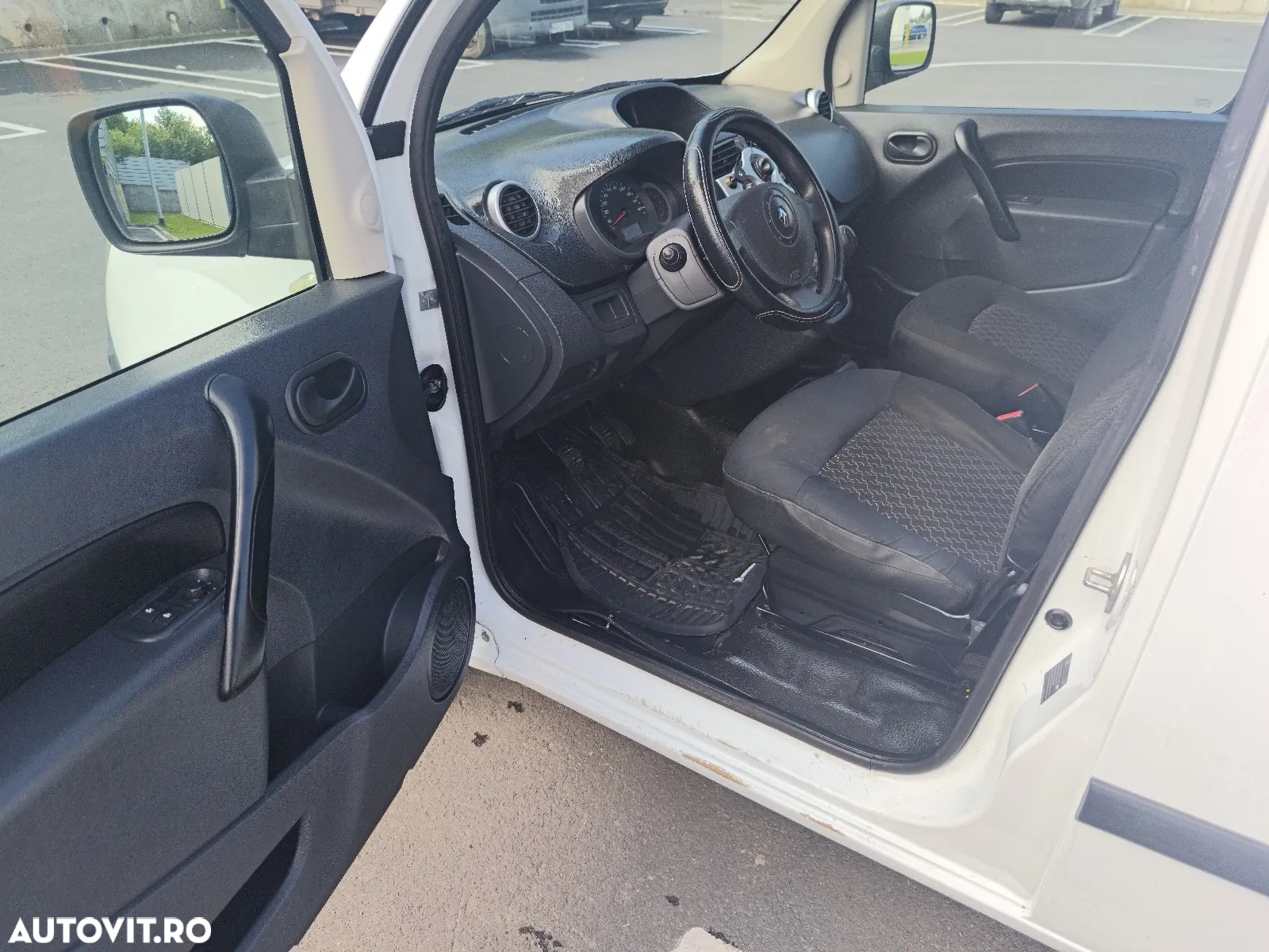 Renault Kangoo 1.5 dCi 90 Expression - 6