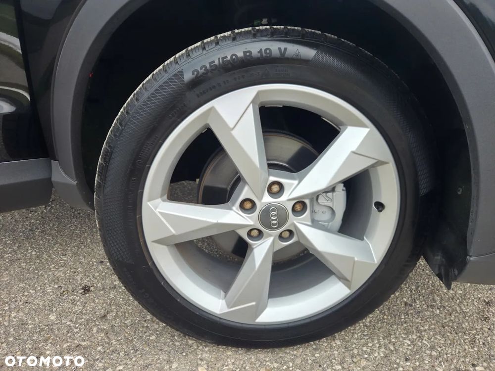 Audi Q3 2.0 TDI - 24