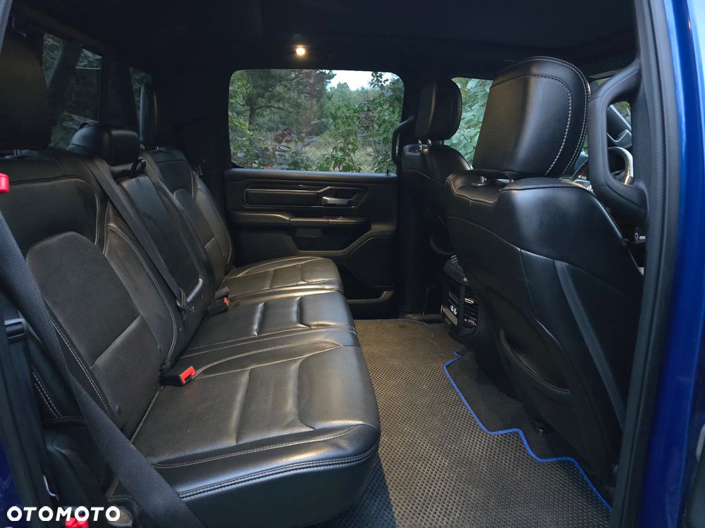 RAM 1500 5.7 Crew Cab Shortbed Laramie Sport - 28