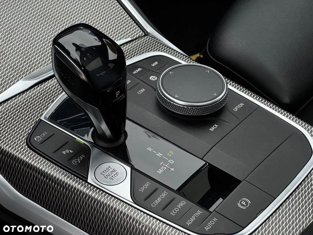 BMW Seria 3 330i xDrive M Sport sport - 21