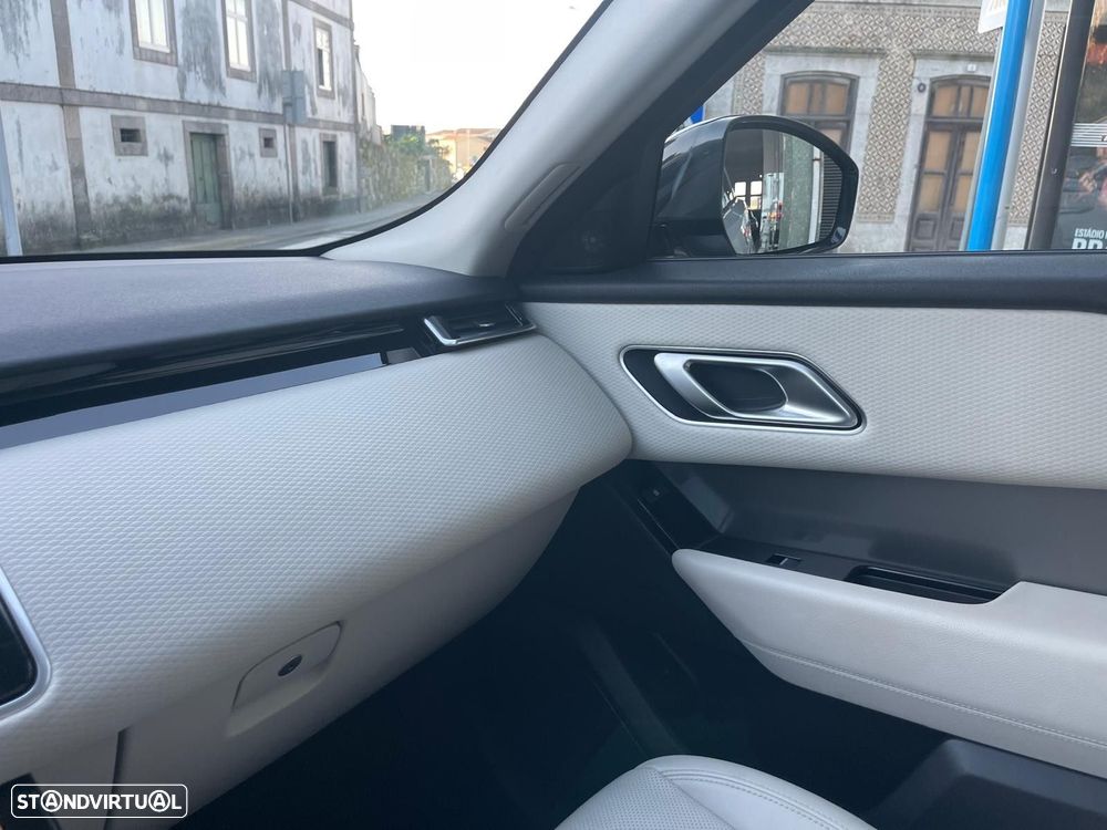 Land Rover Range Rover Velar 3.0 D300 AWD - 40