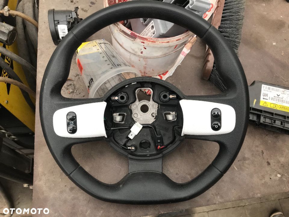 Kierownica skórzana Renault Twingo III 2020R LIFT