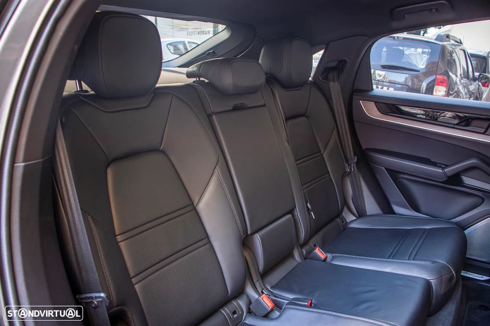 Porsche Cayenne Coupé S E-Hybrid - 39