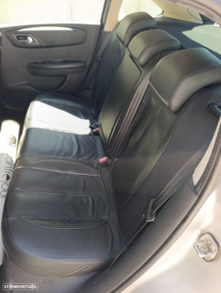 Citroen C4 2007 photo 5
