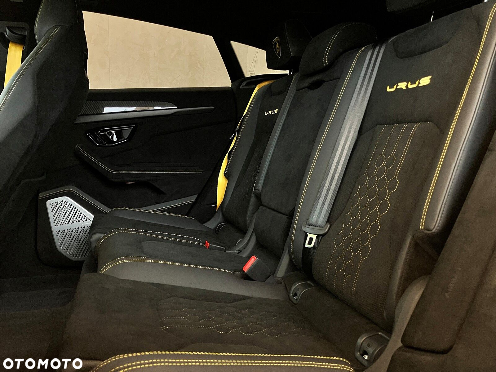 Lamborghini Urus - 20