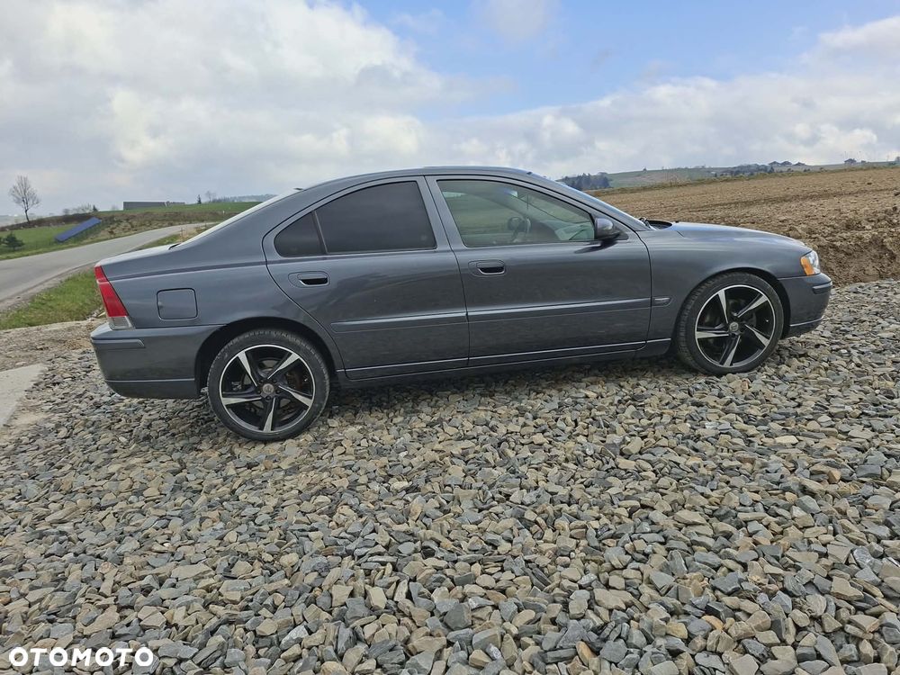 Volvo S60 2.5T AWD Summum - 8