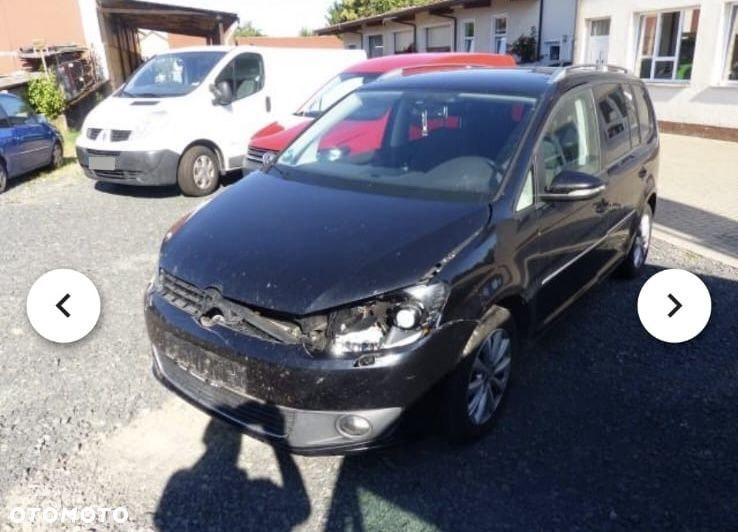 Volkswagen Touran 2.0 TDI DPF DSG Highline - 13