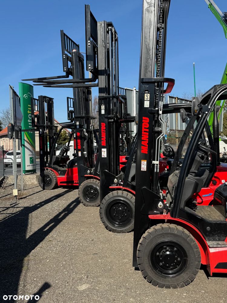 Manitou MI35D - 11