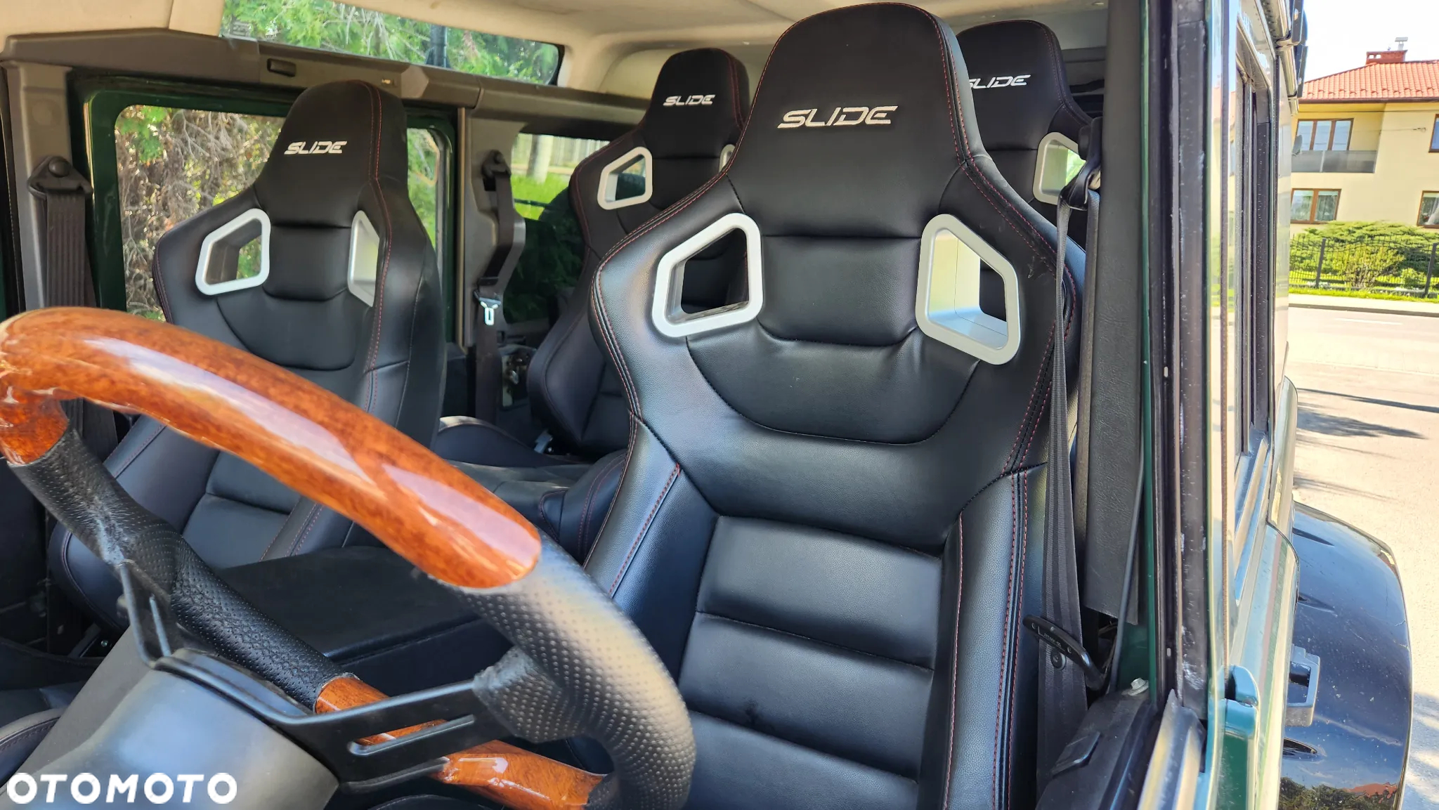 Land Rover Defender 110 2.5 TDI - 22
