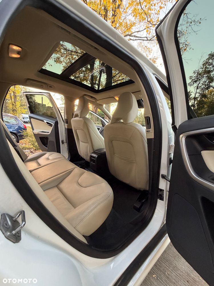 Volvo XC 60 - 12