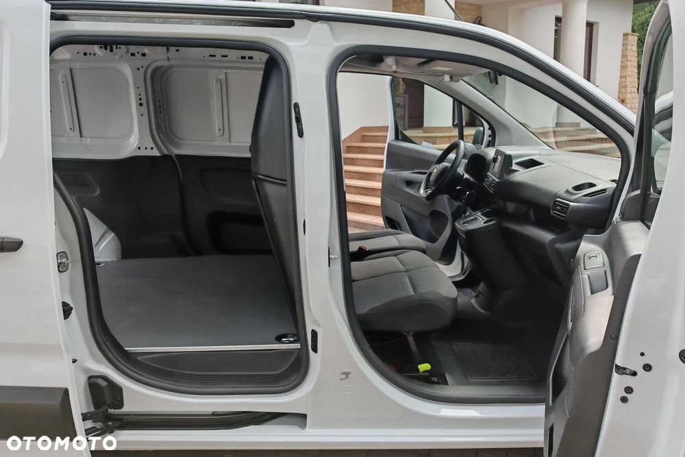 Toyota Proace City - 15