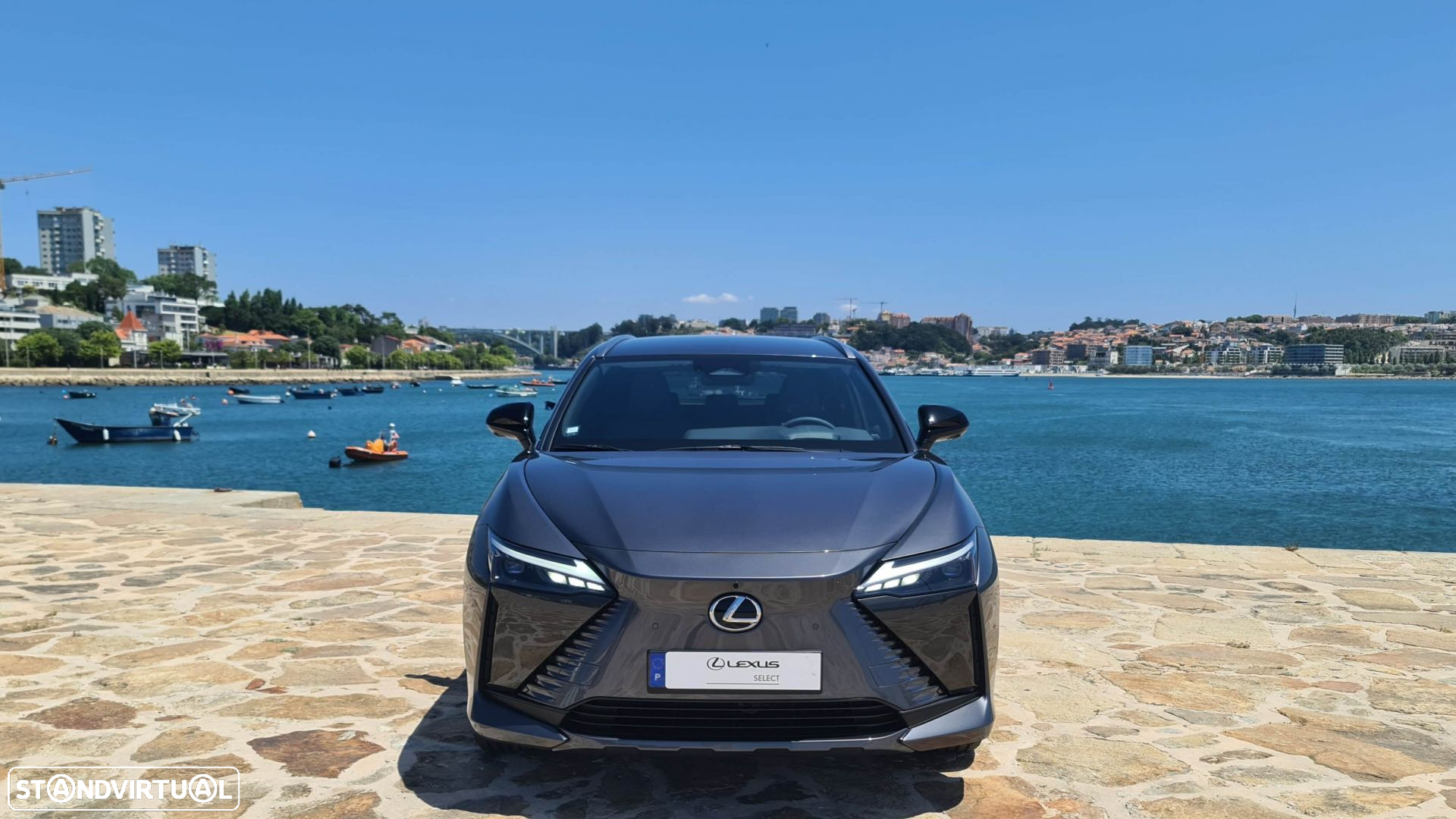 Lexus RZ 450e Executive Plus - 9