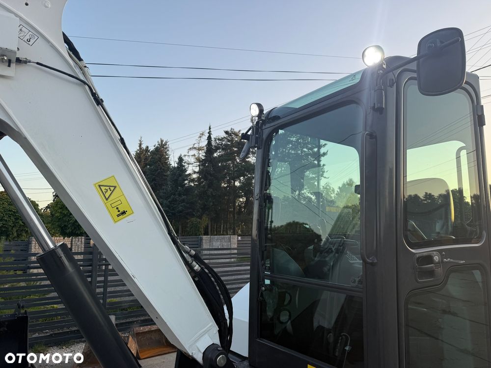 Bobcat E45 - 13