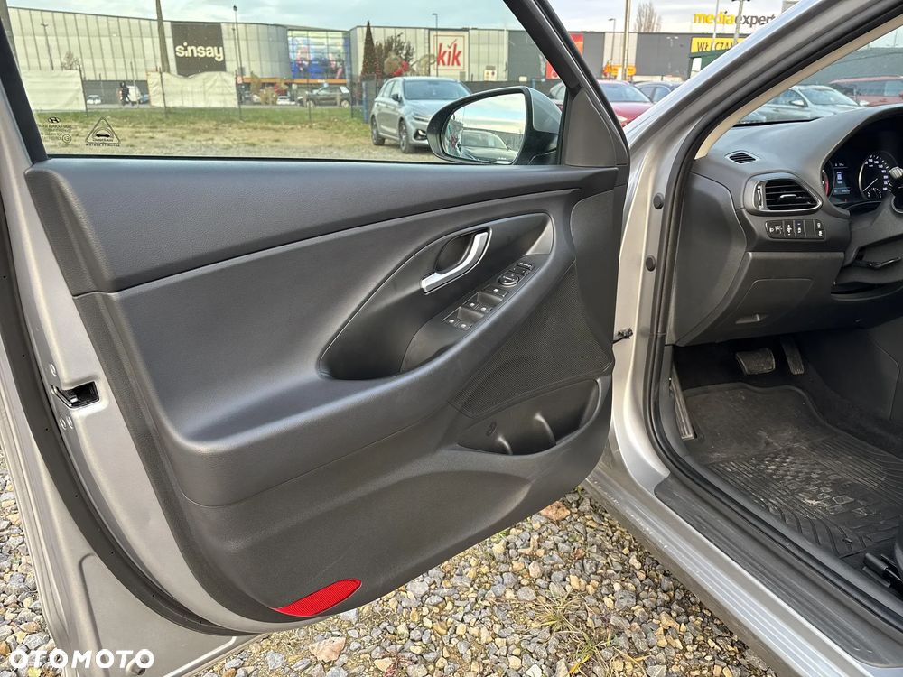 Hyundai i30 1.0 T-GDI Modern DCT - 10