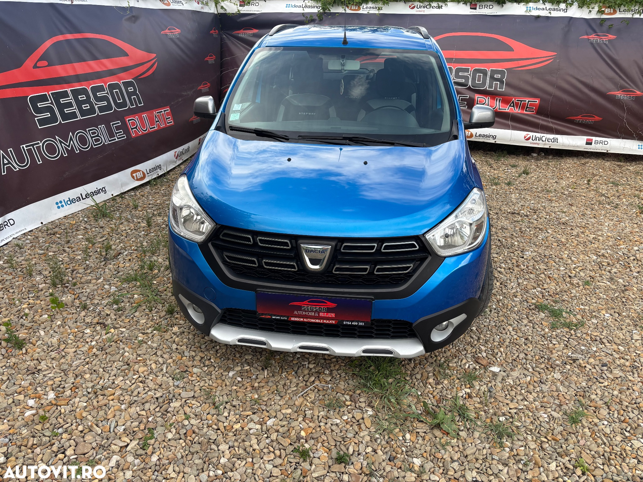 Dacia Lodgy 1.5 dCi Stepway - 3