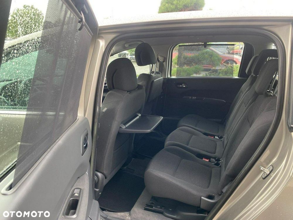 Peugeot 5008 - 7