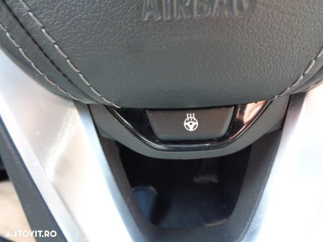 BMW Seria 5 530d xDrive AT - 17