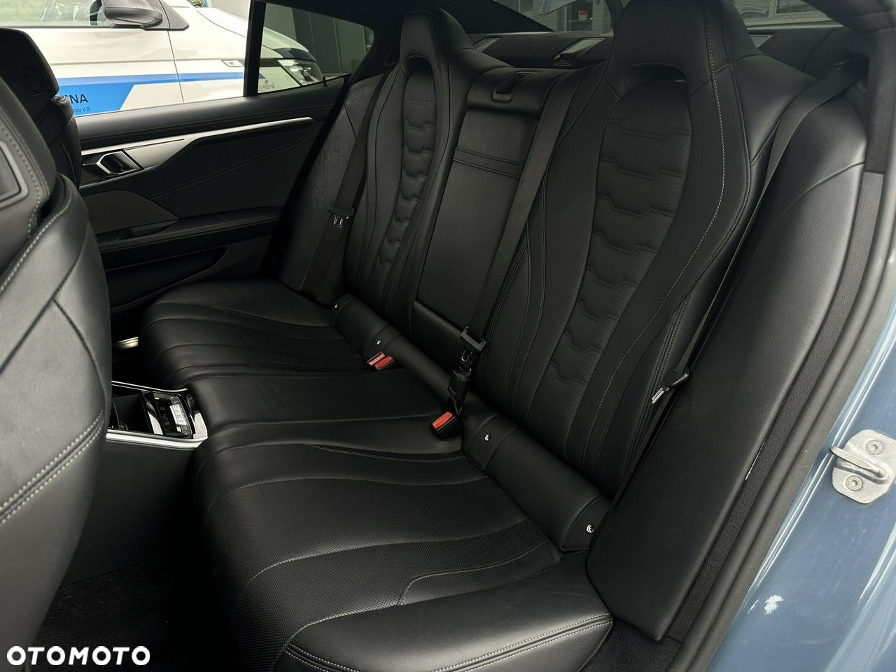 BMW Seria 8 - 20