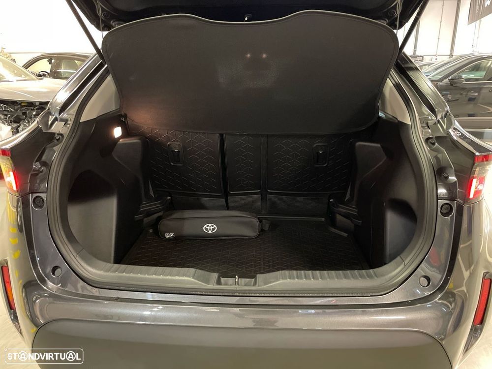 Toyota Yaris Cross 1.5 HDF Comfort - 19