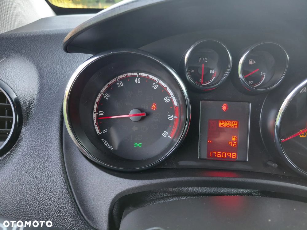Opel Meriva 1.4 T Edition 150 - 12