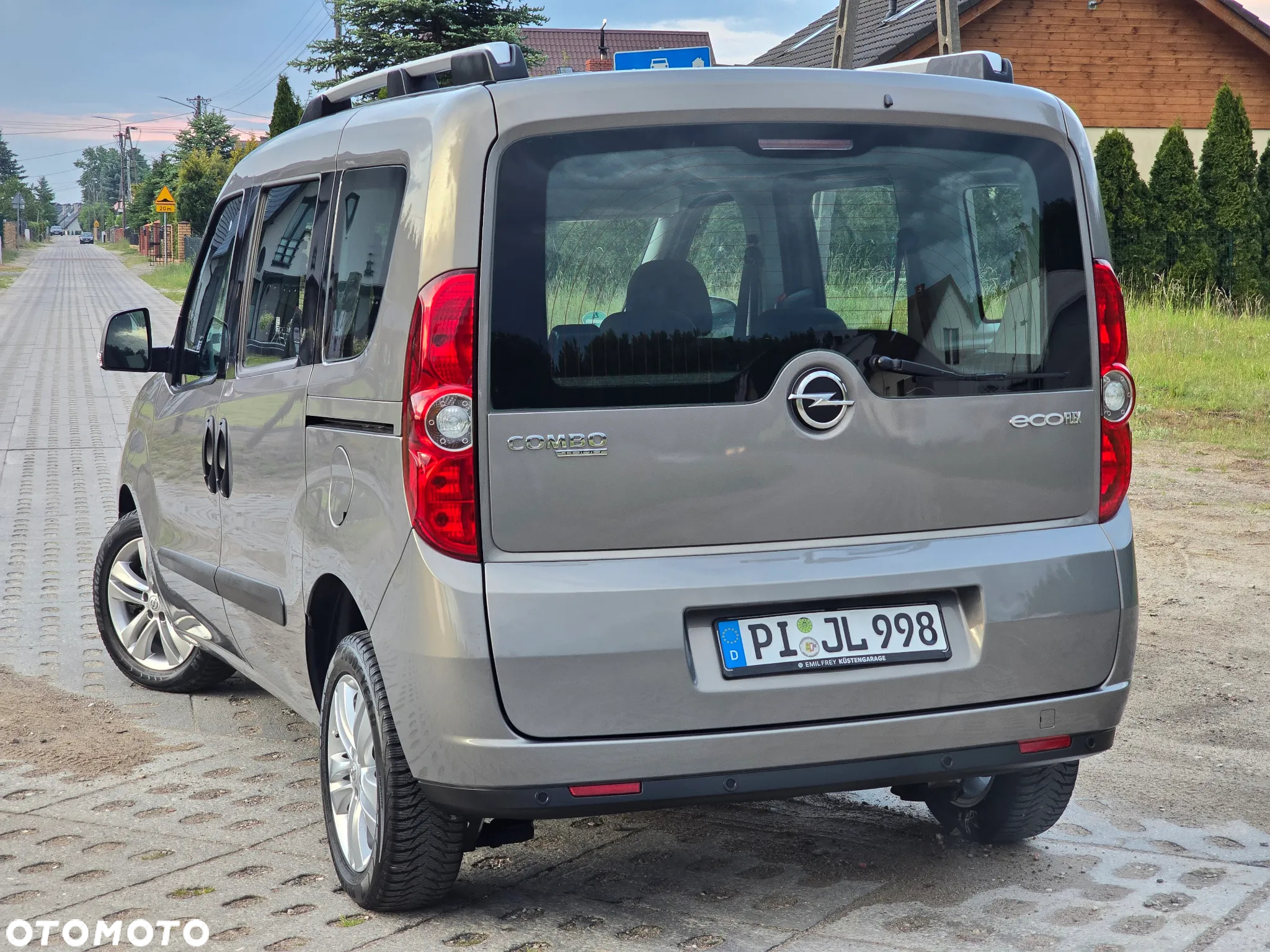 Opel Combo Tour 2.0 CDTI Cosmo - 14