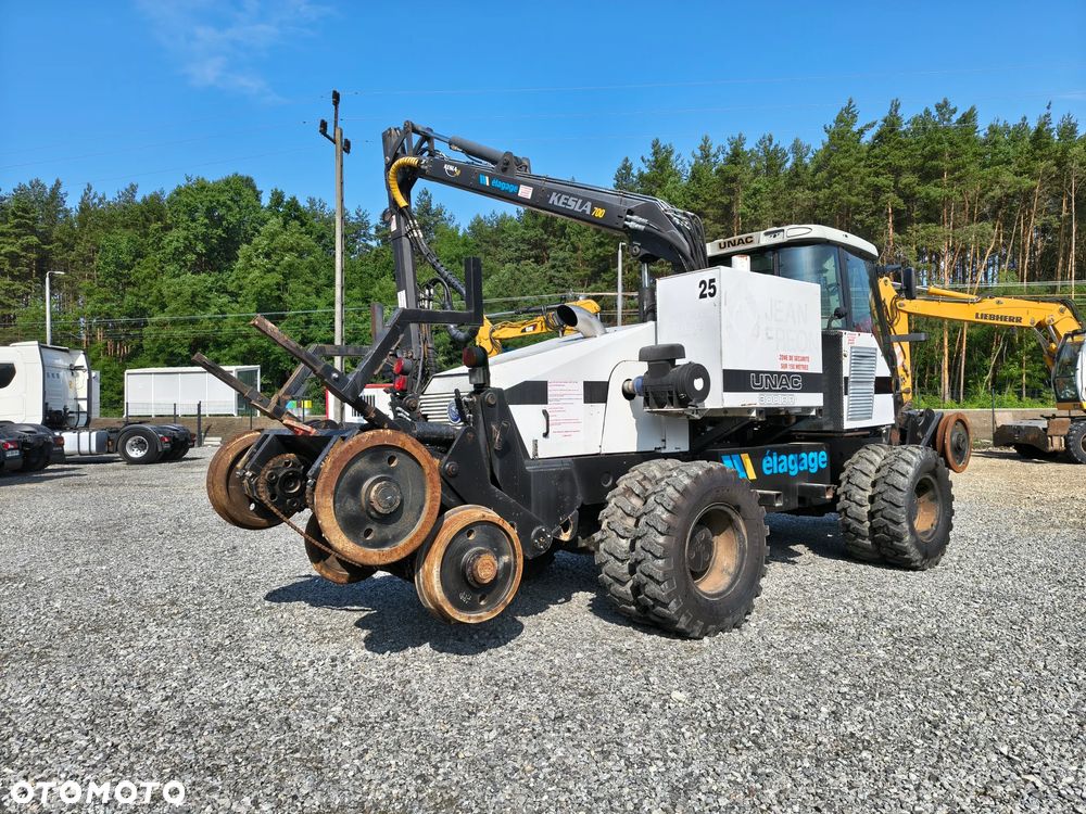Caterpillar Caterpillar UNAC 300RR Mulczer kolejowy Liebherr atlas dwudrogowy zw - 6