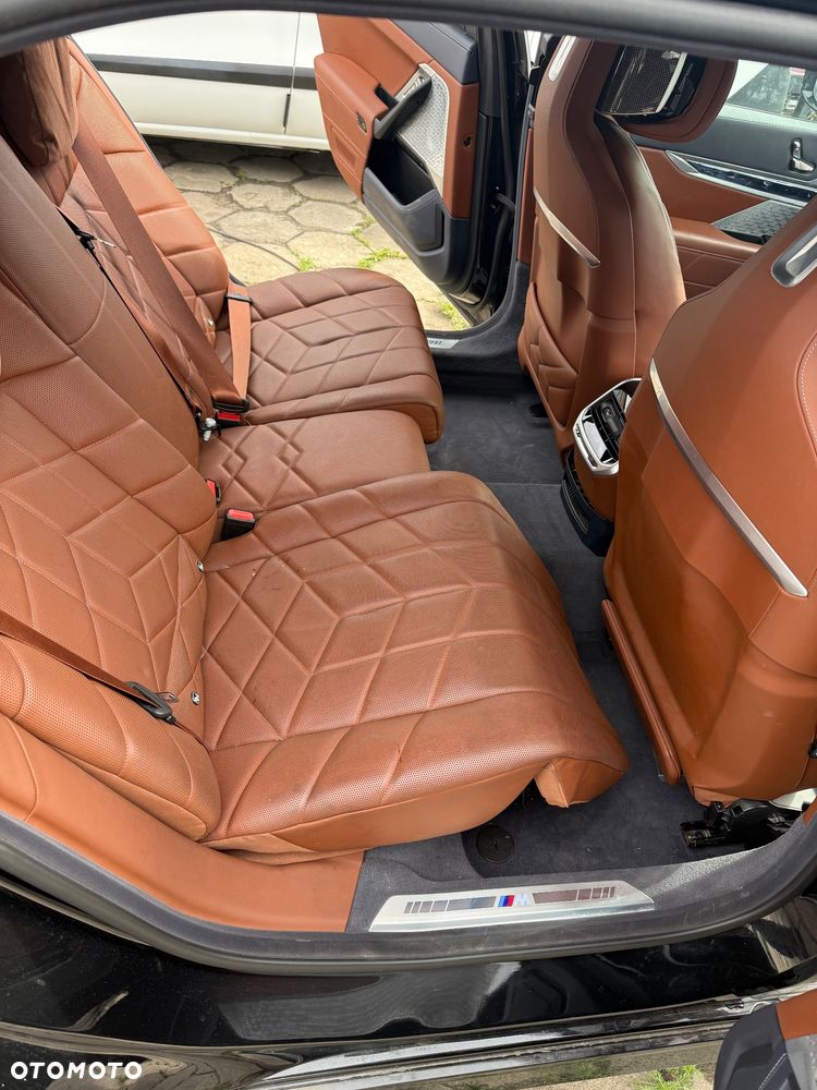 BMW Seria 7 740d xDrive mHEV sport - 19