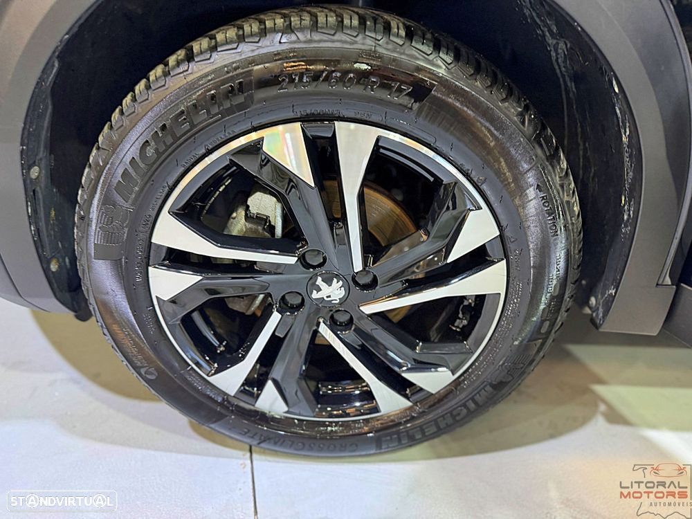 Peugeot 2008 1.2 PureTech Allure Pack - 13