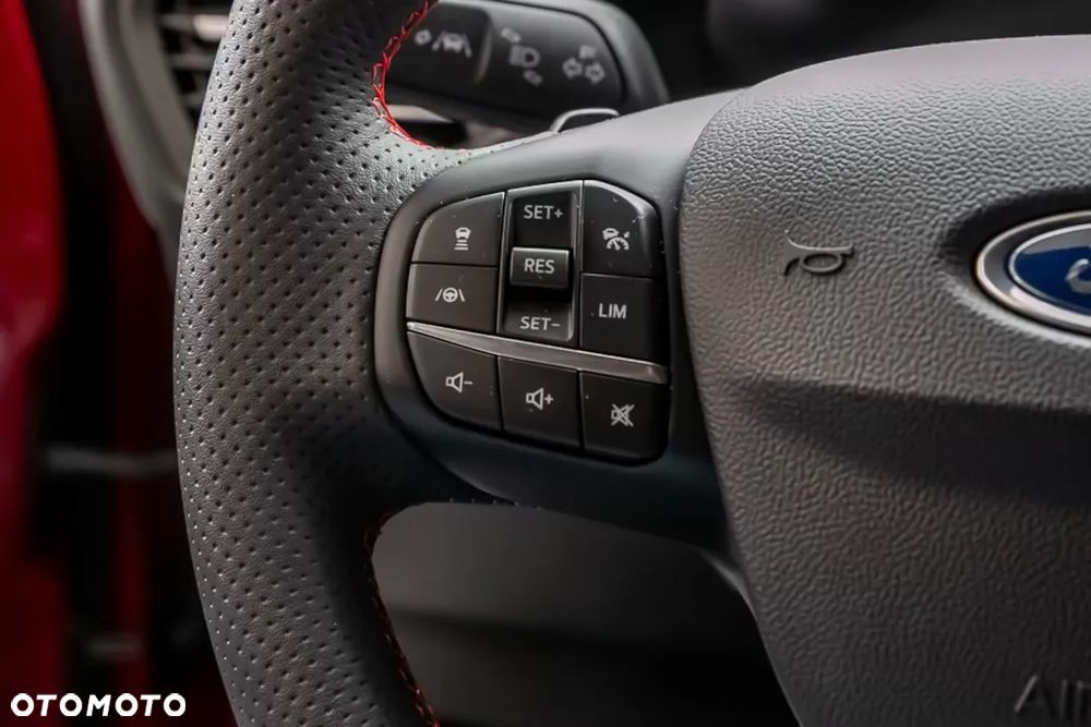 Ford Focus 2.3 EcoBoost ST X - 14