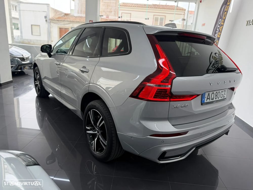 Volvo XC 60 2.0 T6 PHEV R-Design Expression AWD - 51
