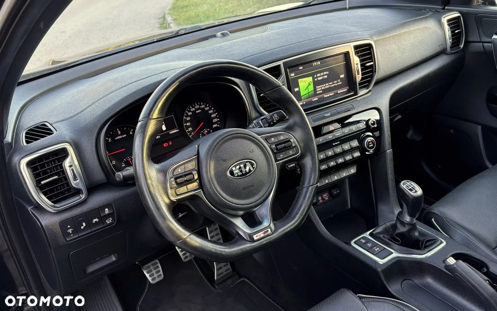 Kia Sportage 2,0 CRDI AWD GT Line - 19