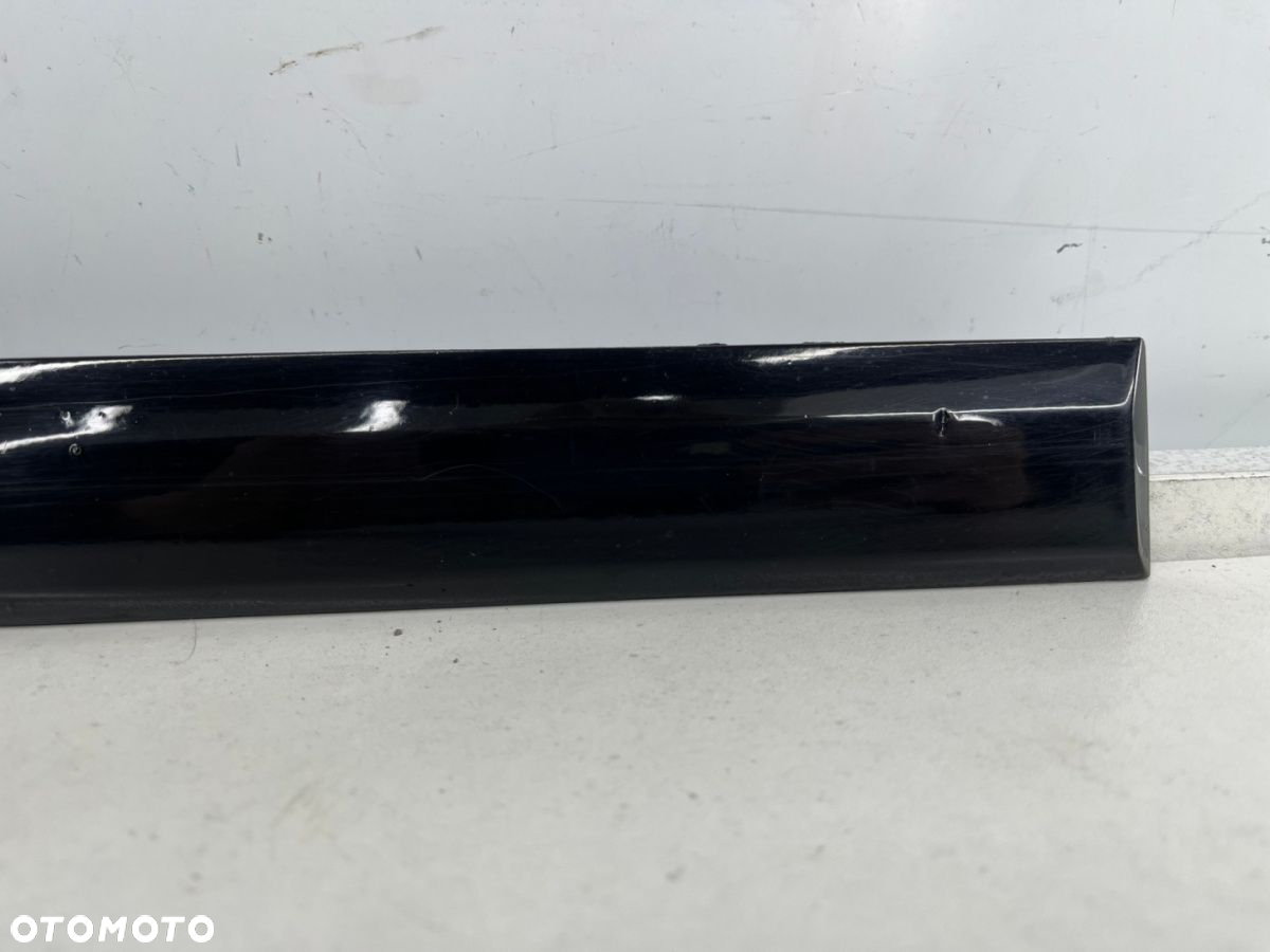 Listwa Audi A3 8P Sportback 5d 03-13r. nakładka drzwi boczna prawa tylna 8p4853964b kolor Ly9b - 5