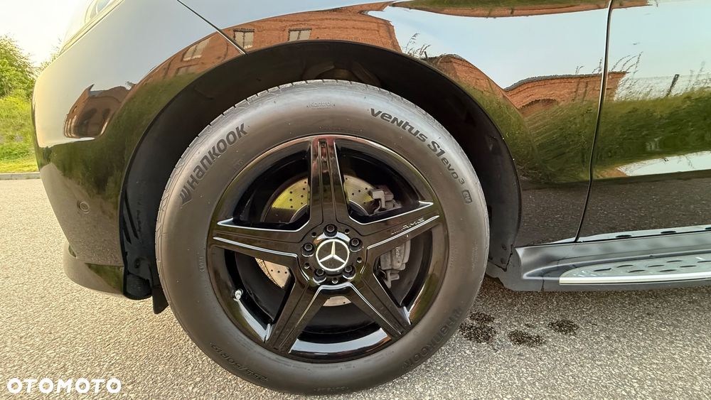 Mercedes-Benz ML 350 BlueTec 4-Matic - 22