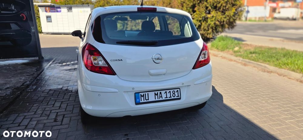 Opel Corsa 1.4 16V EcoFLEX Start-Stop Innovation - 8