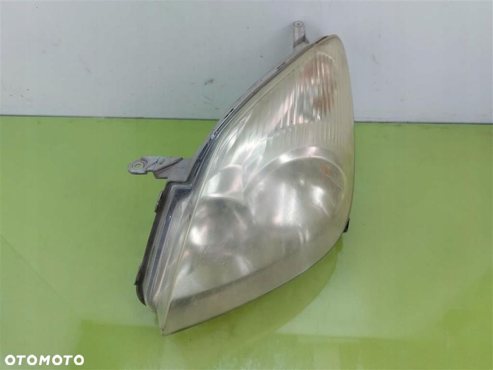 Reflektor lampa przód lewa Toyota Corolla Verso I 2001-2004 UPM60GF20 - 1