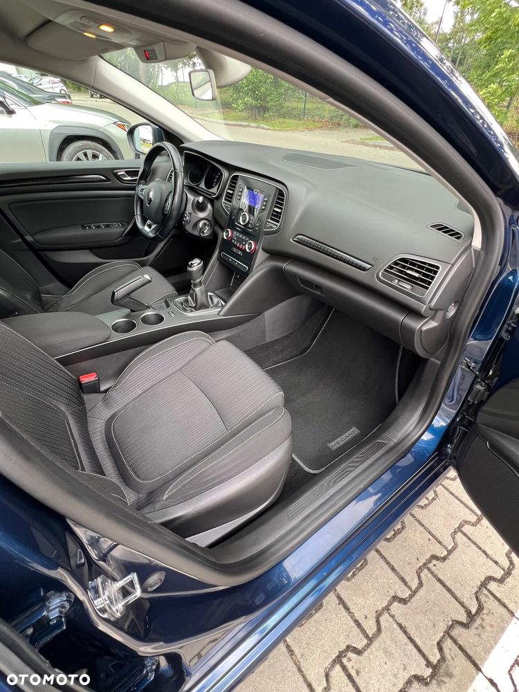 Renault Megane 1.2 Energy TCe Life - 9