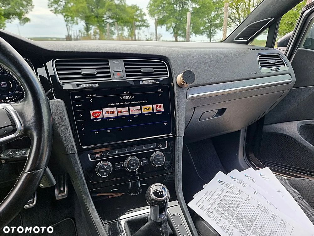 Volkswagen Golf GTD (BlueMotion Technology) - 24