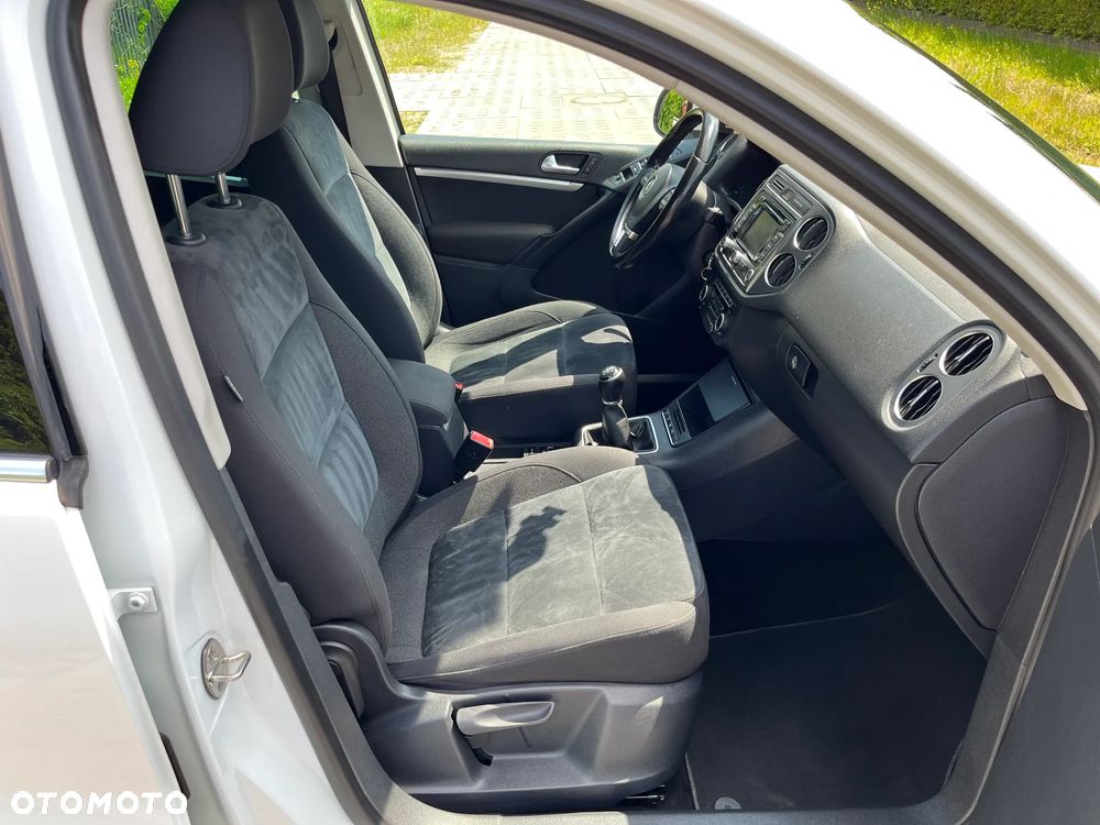 Volkswagen Tiguan 2.0 TDI DPF BlueMotion Technology Team - 23