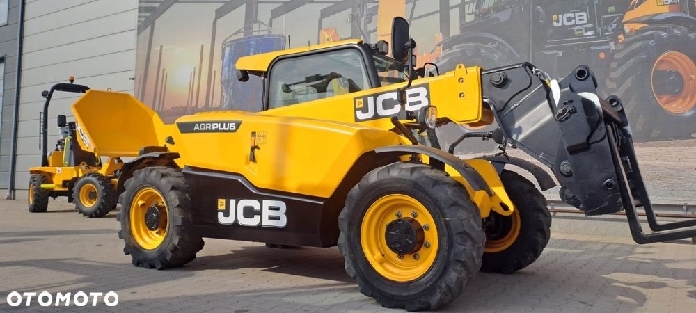 JCB 525-60 AG Plus - 4