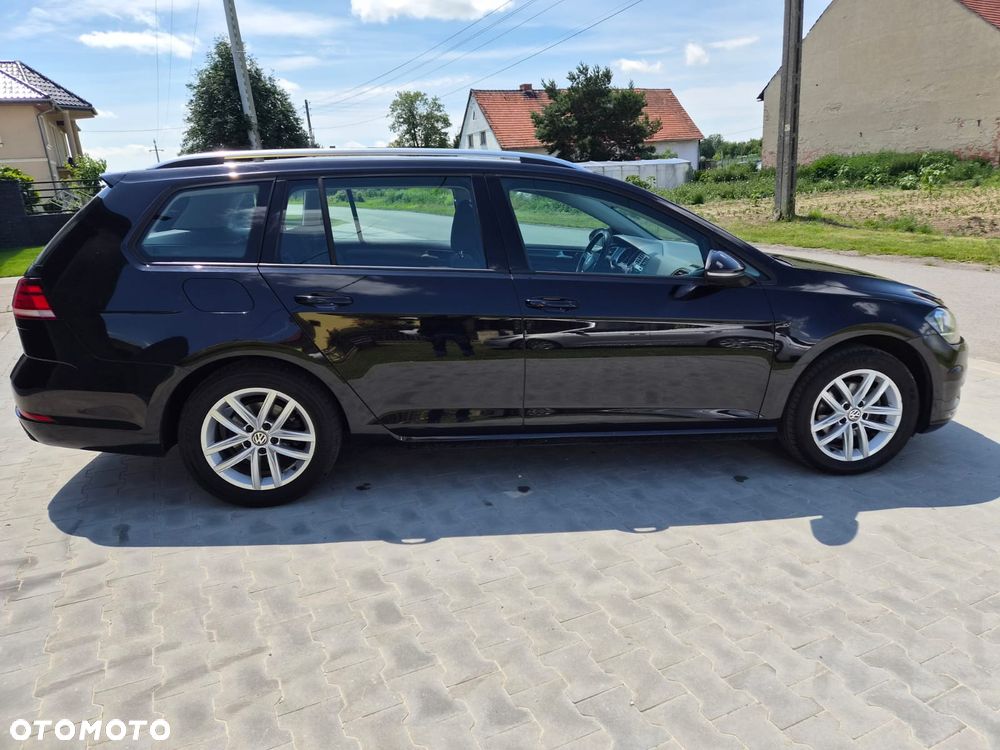 Volkswagen Golf 2.0 TDI DPF Comfortline - 11