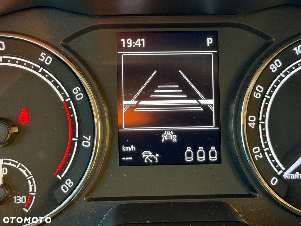Skoda Kamiq 1.0 TSI DSG Ambition - 26