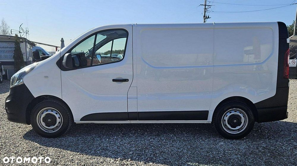 Opel Vivaro - 18