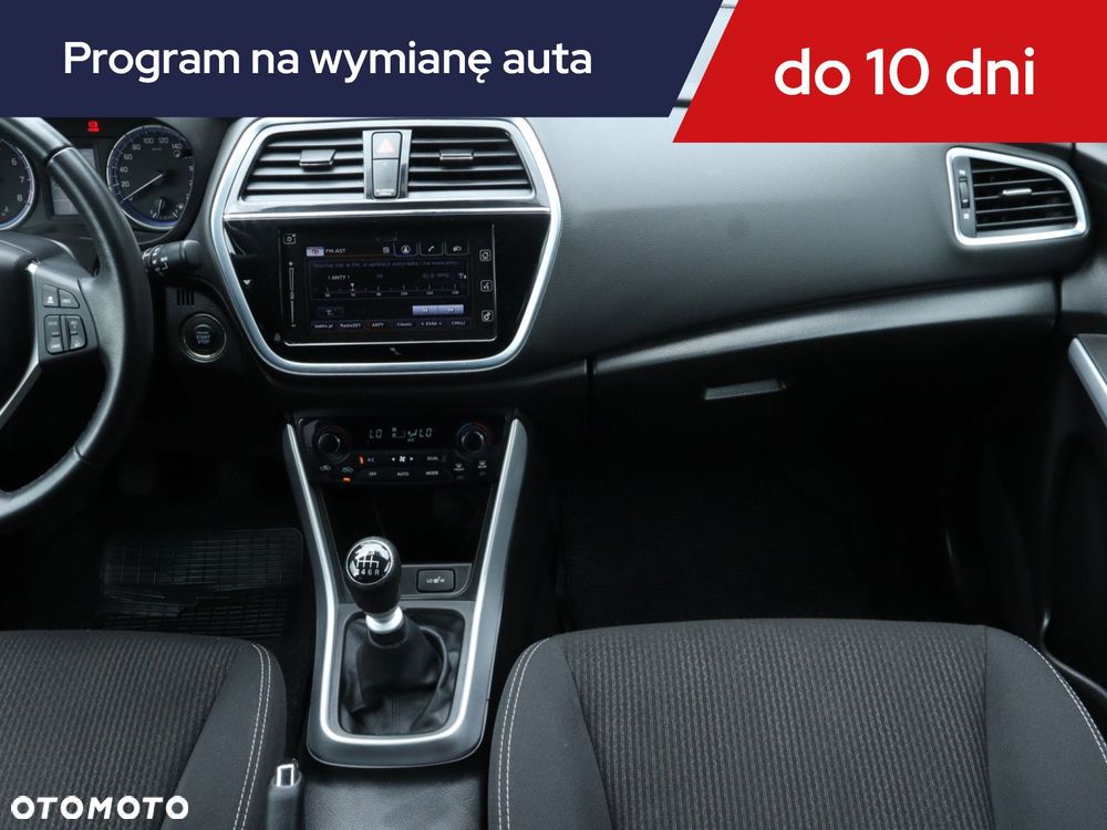 Suzuki SX4 S-Cross - 10