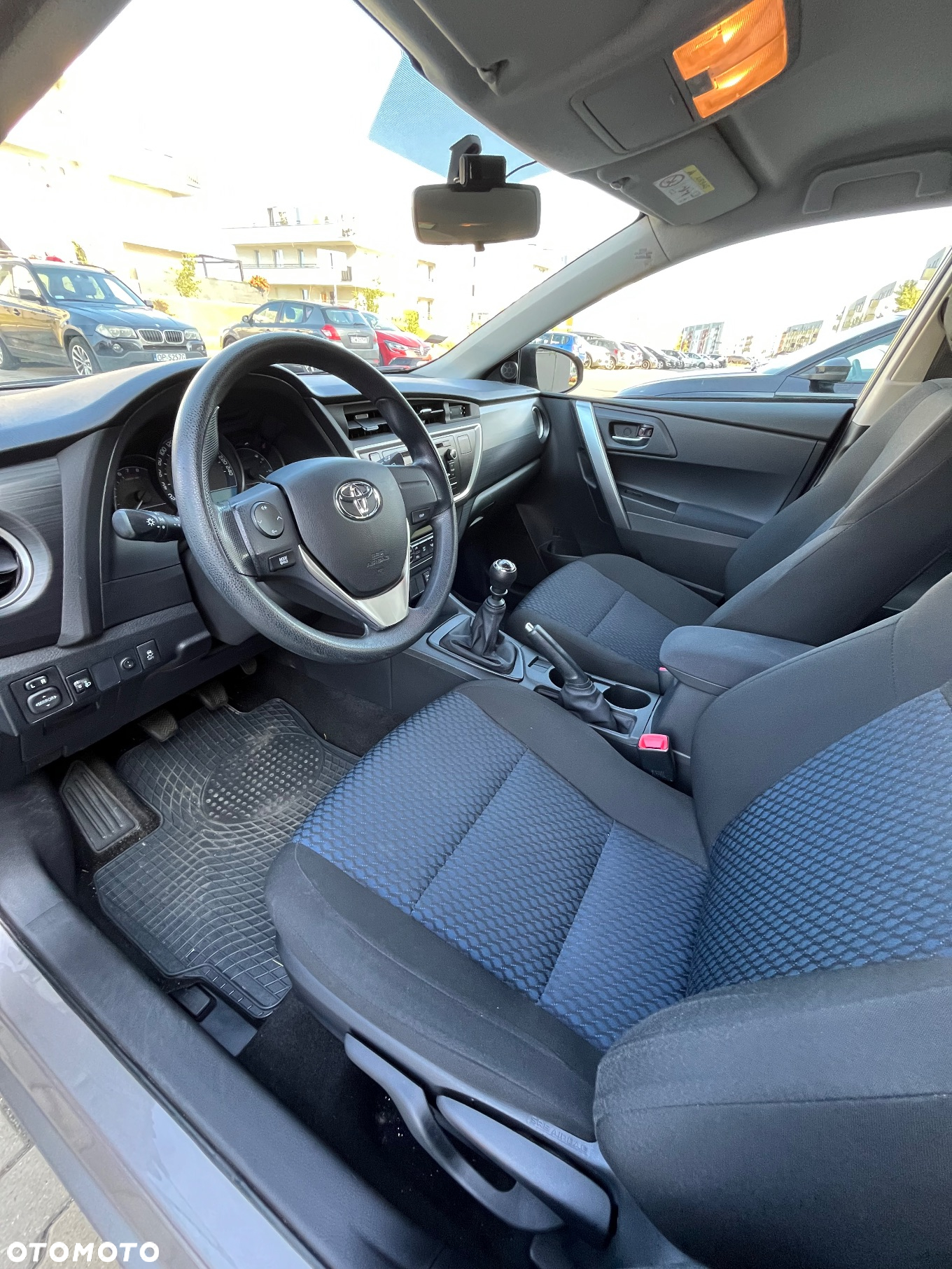 Toyota Auris 1.33 VVT-i Comfort - 26