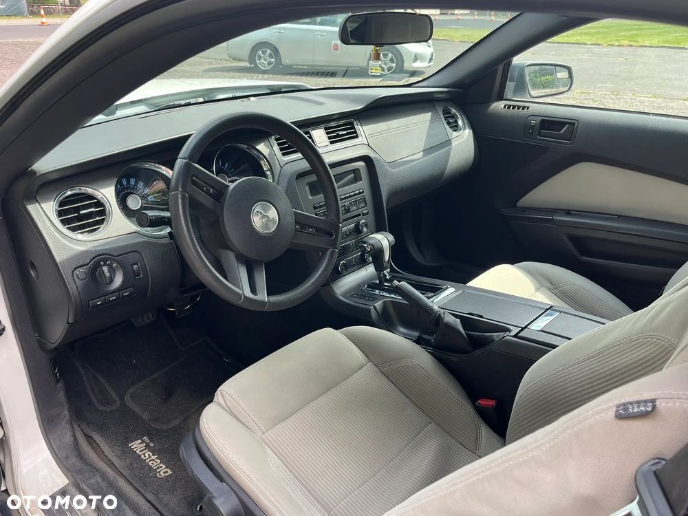 Ford Mustang 3.7 V6 - 15