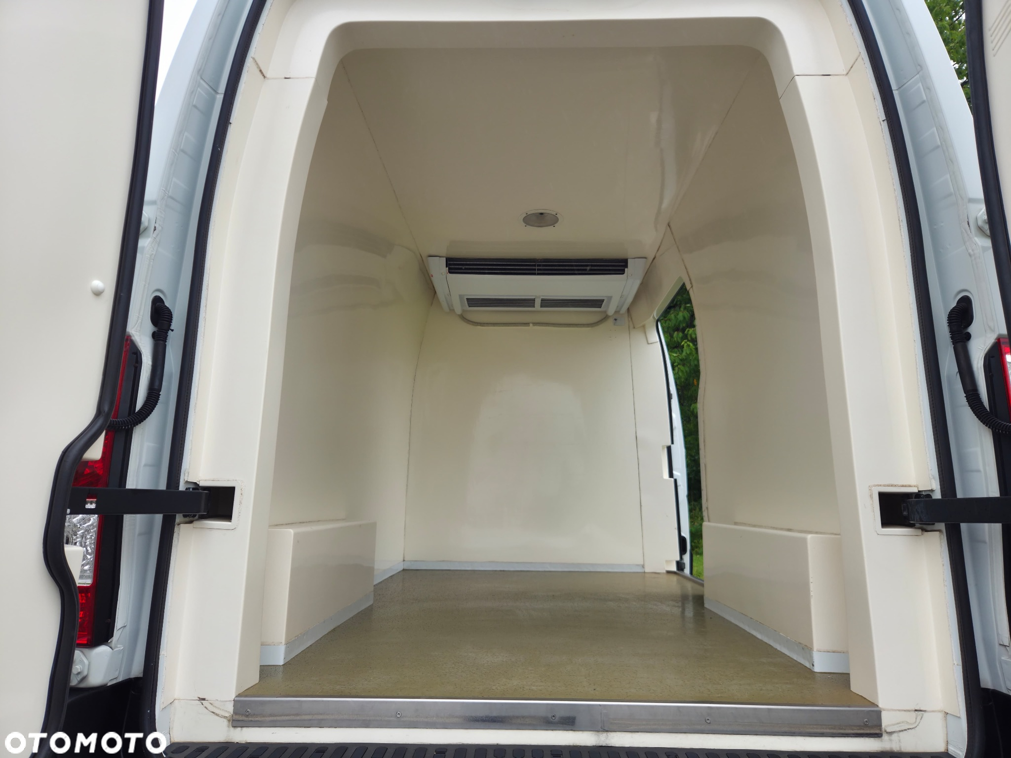 Renault Master L2H2 Chlodnia Mroźnia - 22