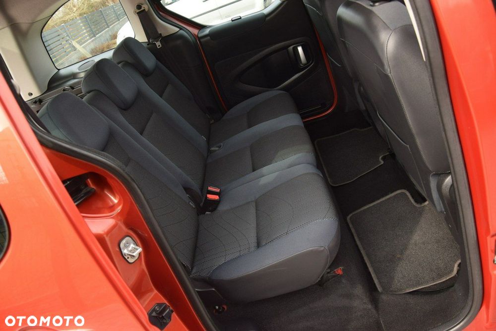 Peugeot Partner - 17