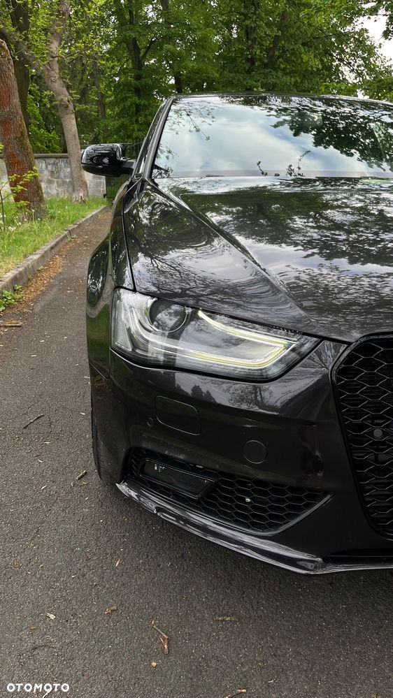 Audi A4 Limousine 2.0 TDI DPF multitronic Ambiente - 9